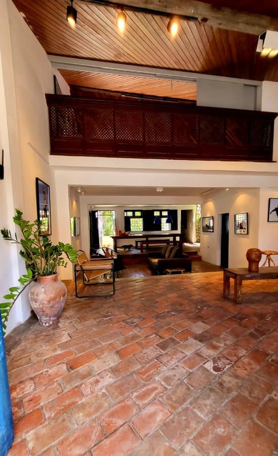 אולינדה Guest House & Art Gallery מראה חיצוני תמונה